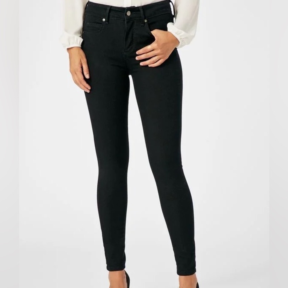 Just Fab Black skinny pants